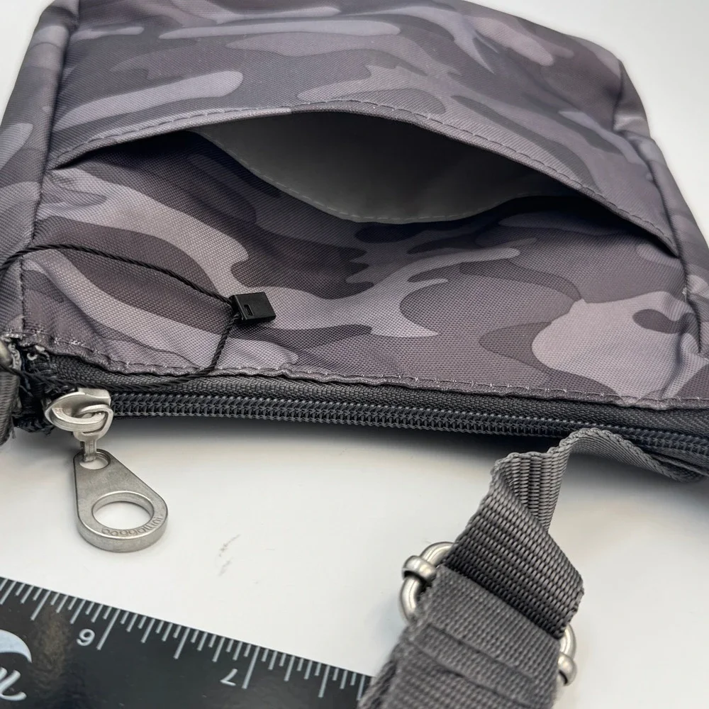 Baggallini Grey Camo Nylon Crossbody Bag‎ Small Multi Pocket Travel Purse